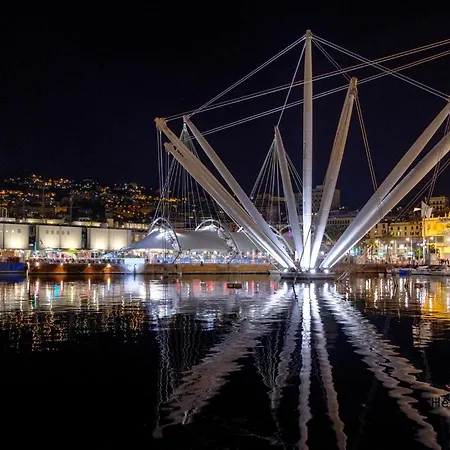 Apartment Centre Porto Antico 7min • Trains 4min Genoa