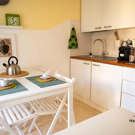 Apartment Centre Porto Antico 7min • Trains 4min *