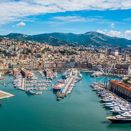 Centre Porto Antico 7min • Trains 4min شقة جنوة