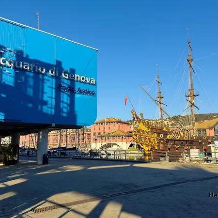 Centre Porto Antico 7min • Trains 4min ジェノヴァ